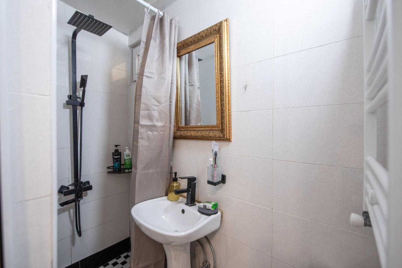 Old Town-Booking Apartment Тбілісі Екстер'єр фото